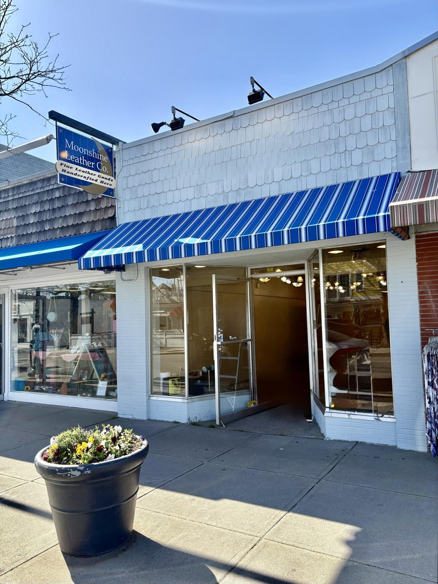 Property Image for 584 Main Street