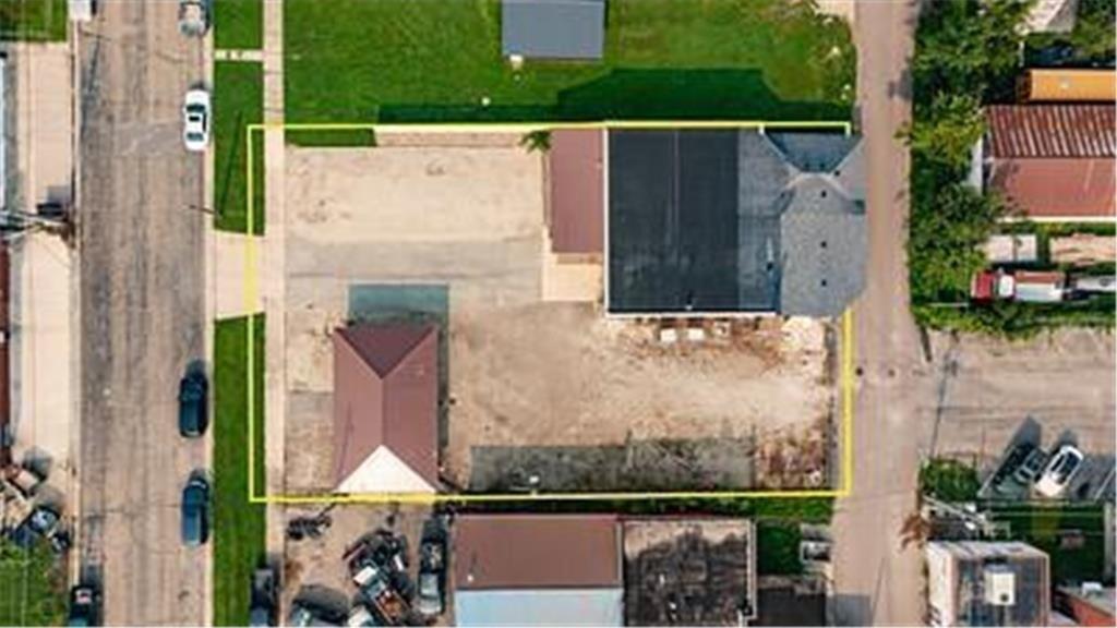 Property Image for 1009 3rd Avenue NE