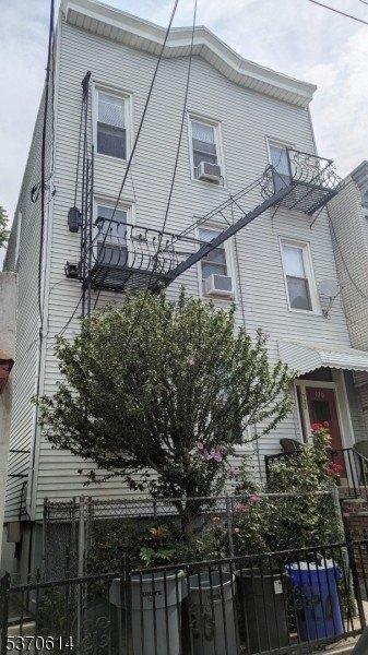 Property Image for 720 14Th St