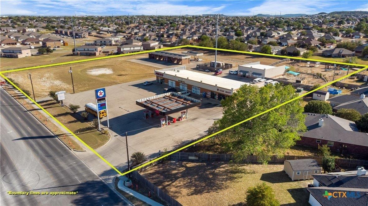 Property Image for 2901 W Elms Road