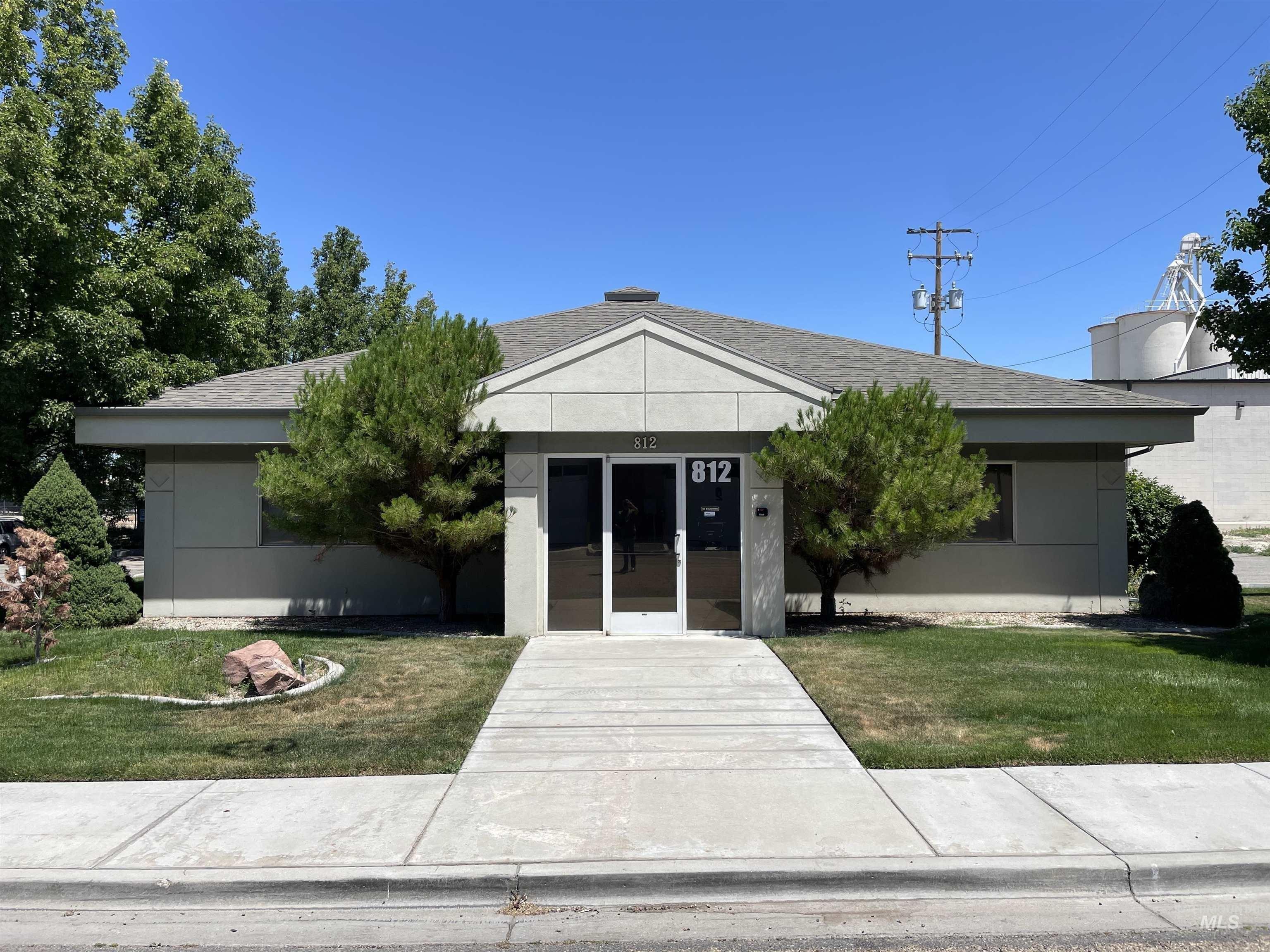 Property Image for 812 S 1st