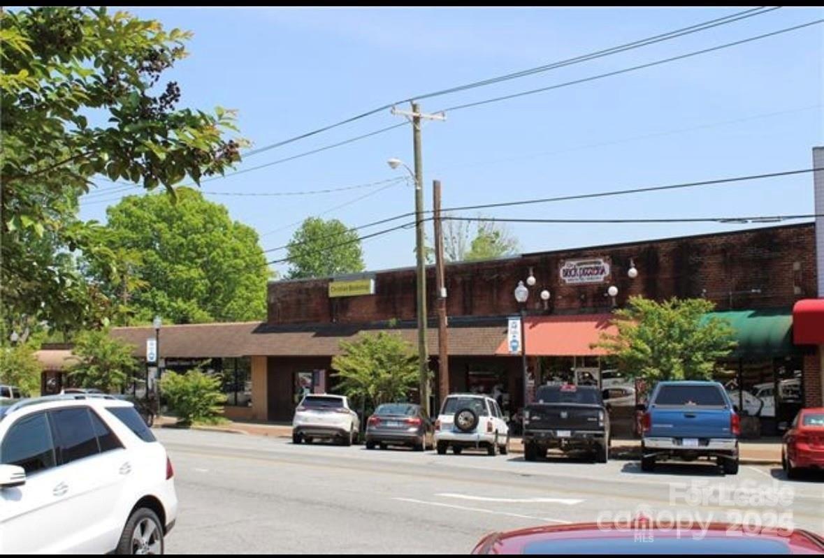 Property Image for 222 E Mills Street