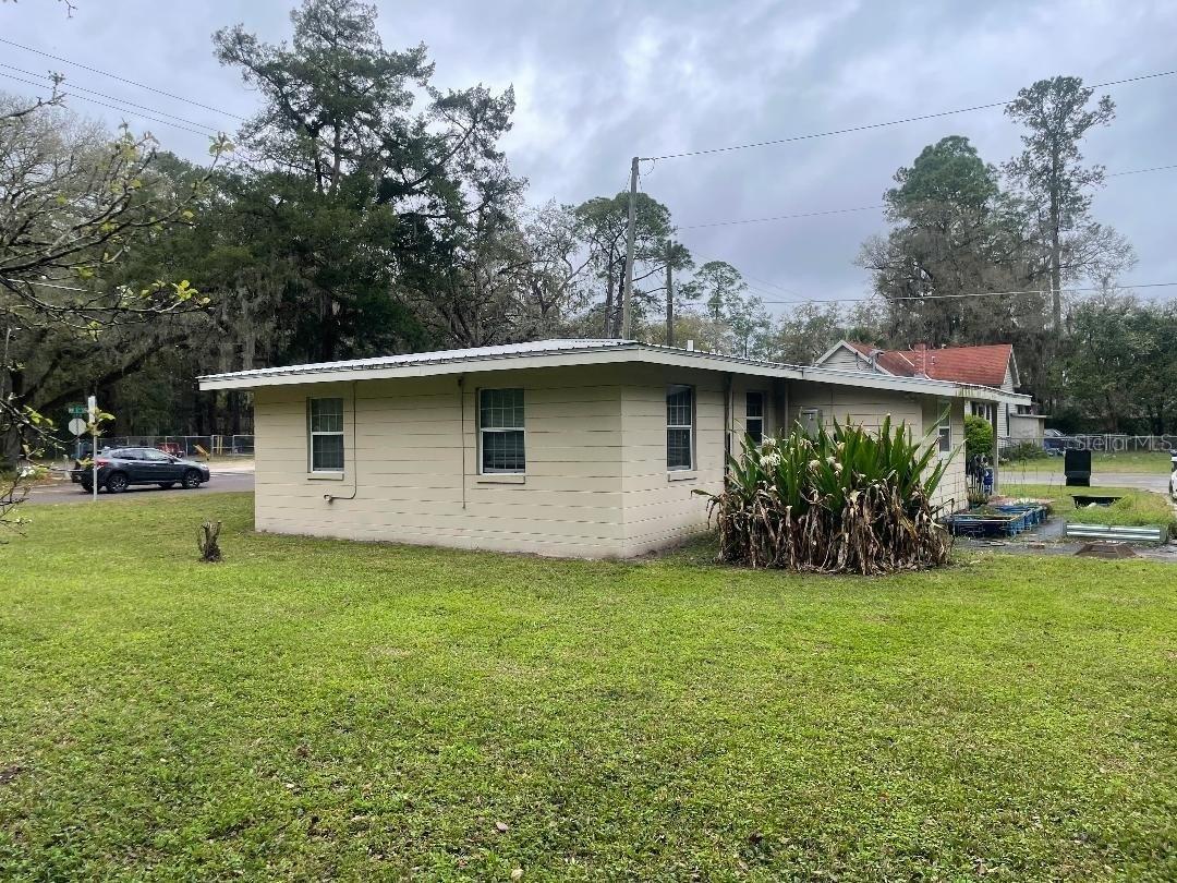 Property Image for 1921 Nw 6th Street