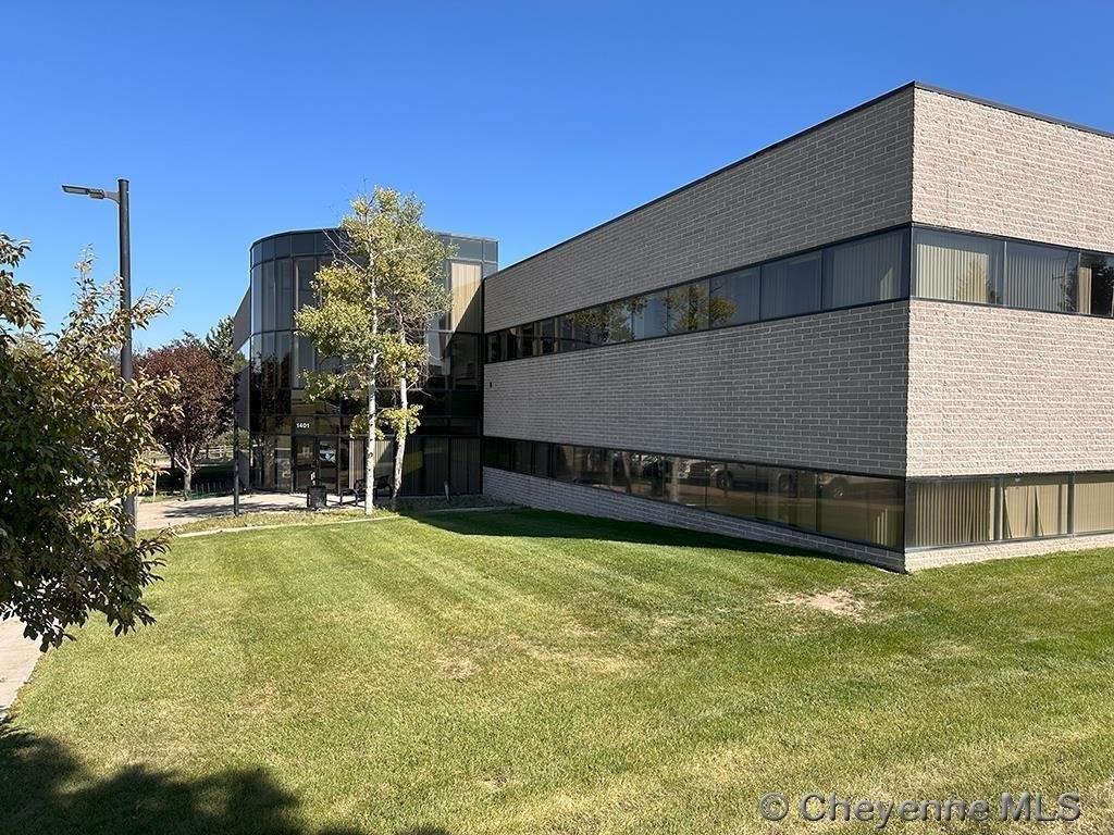 Property Image for 1401 Airport Pkwy