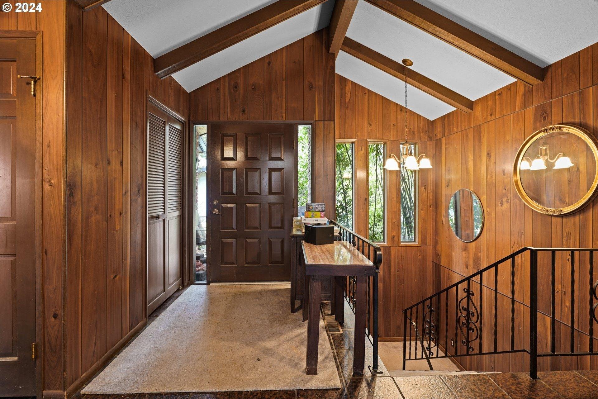 18 Monticello Dr, Lake Oswego, OR 97035 MLS 24359973 CENTURY 21