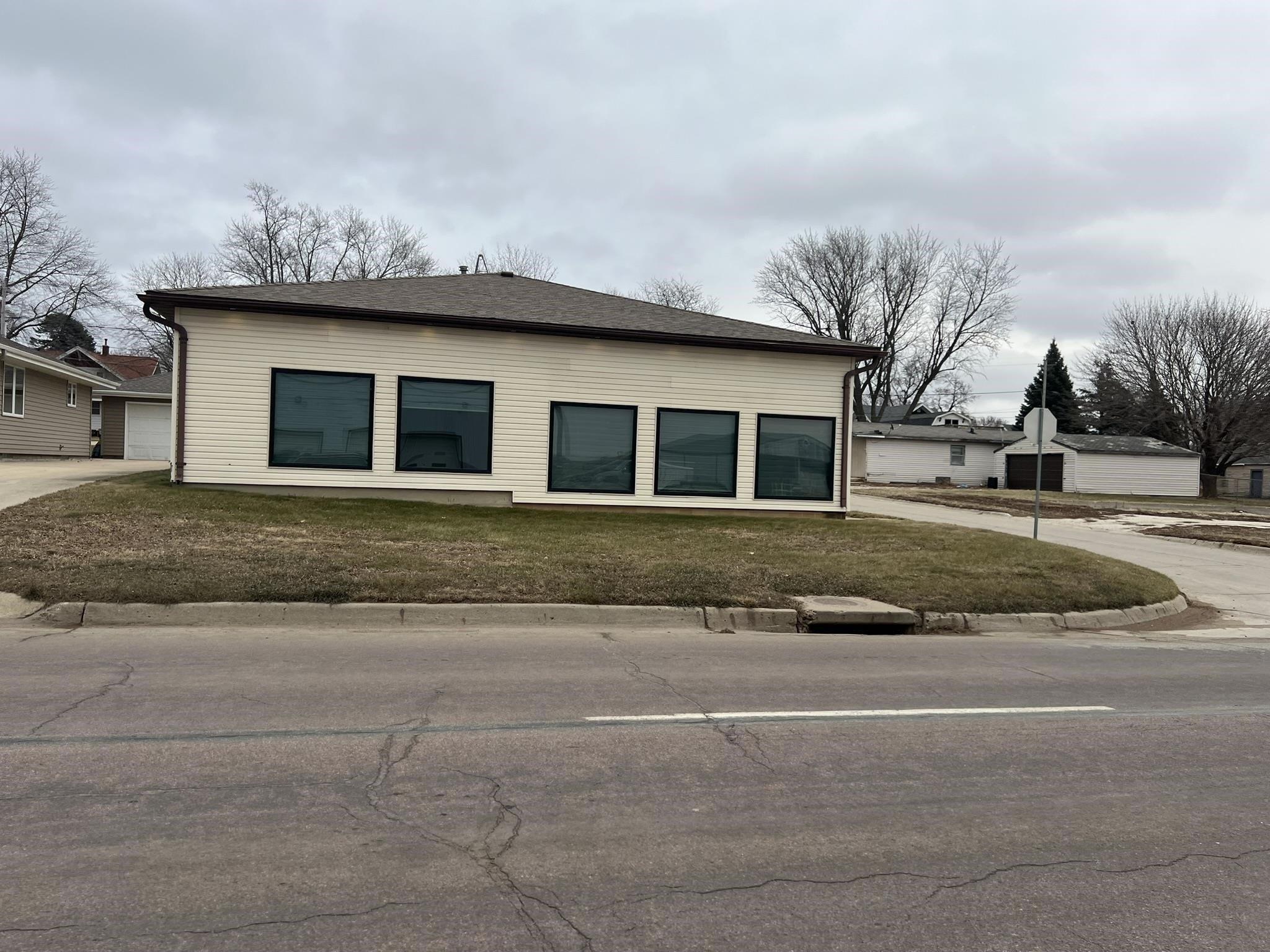 Property Image for 528 S Main St