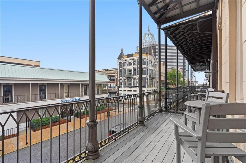 Property Image for 7 Royal Street N