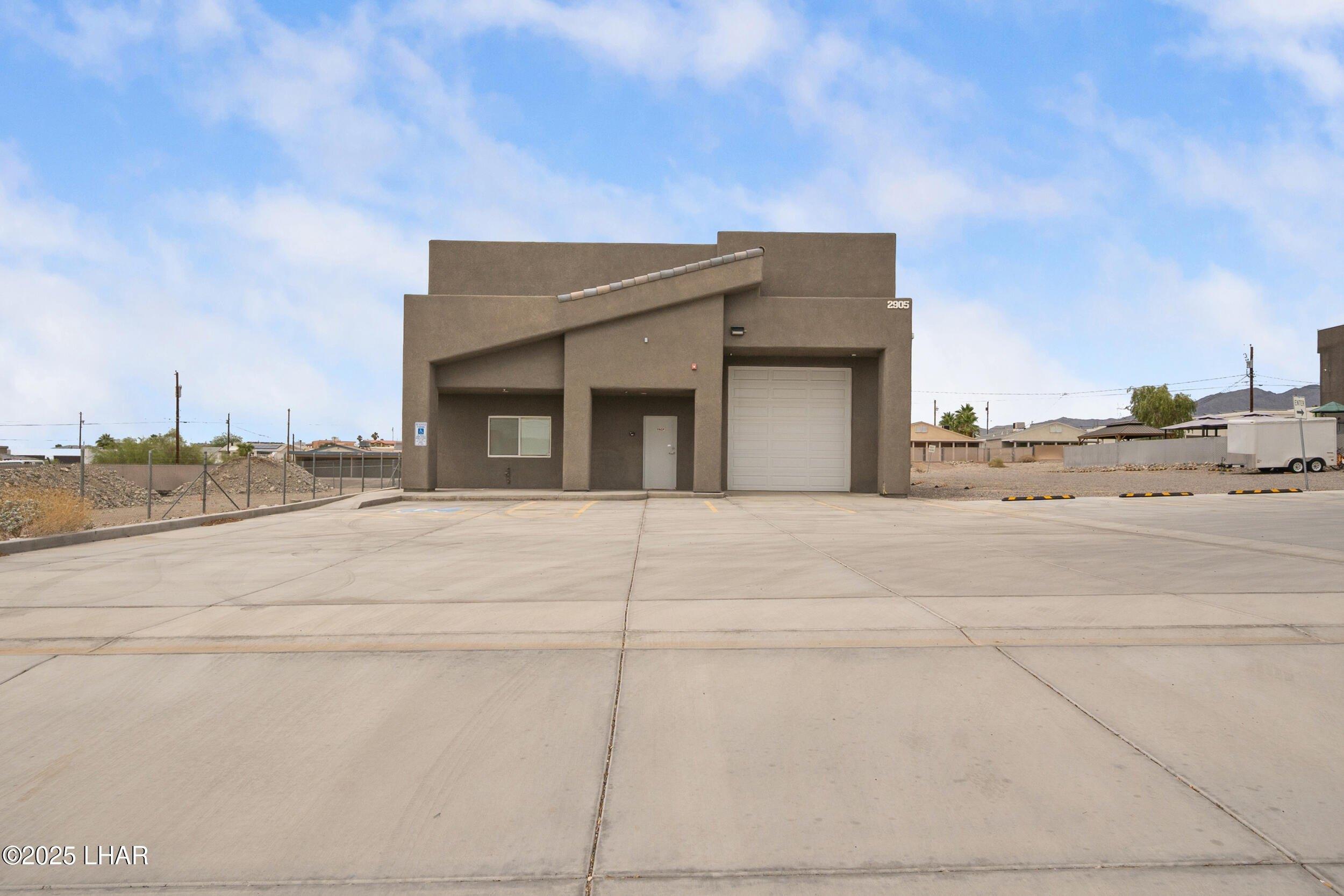 Property Image for 2905 Kiowa Blvd N