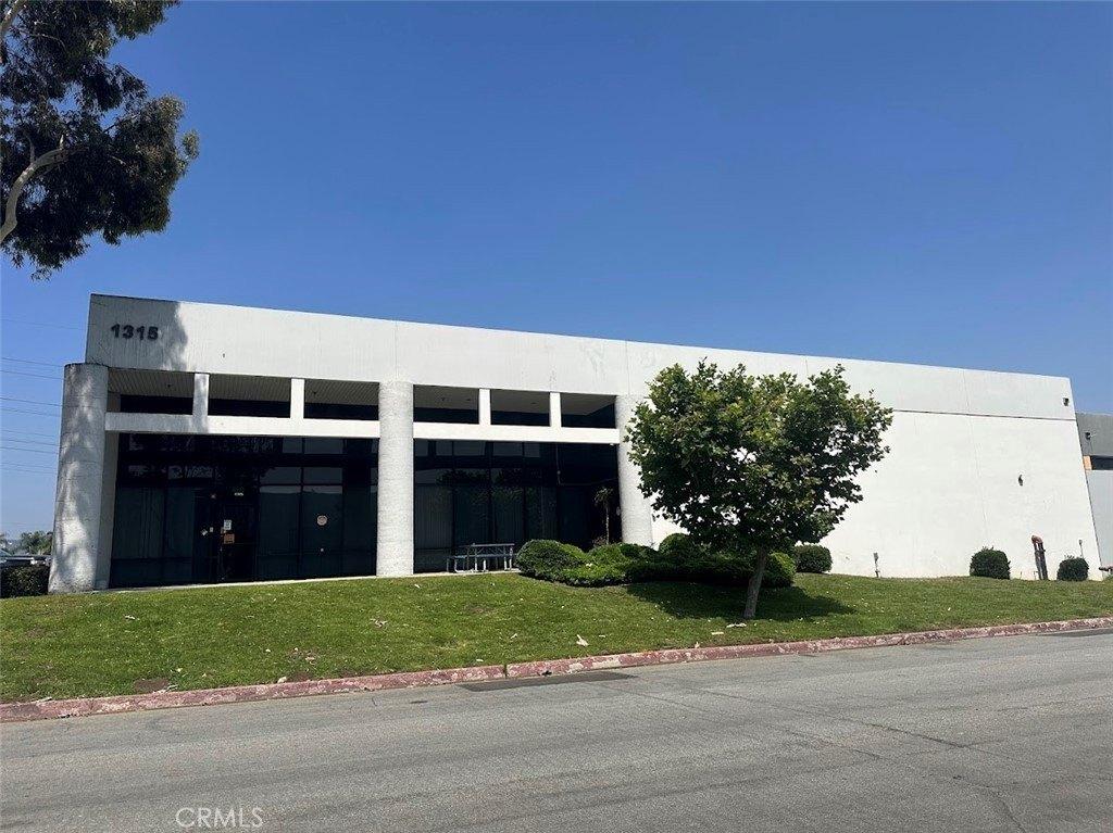 Property Image for 1315 S Johnson Drive