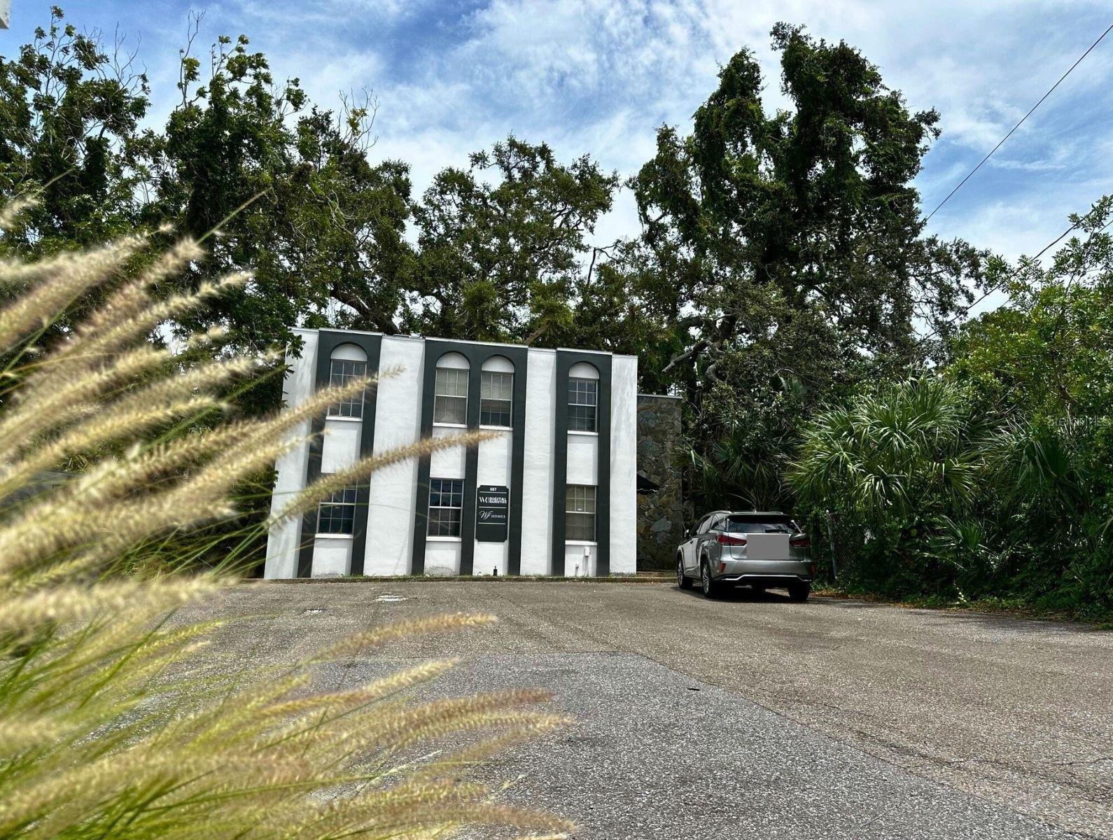 Property Image for 507 S Prospect Avenue