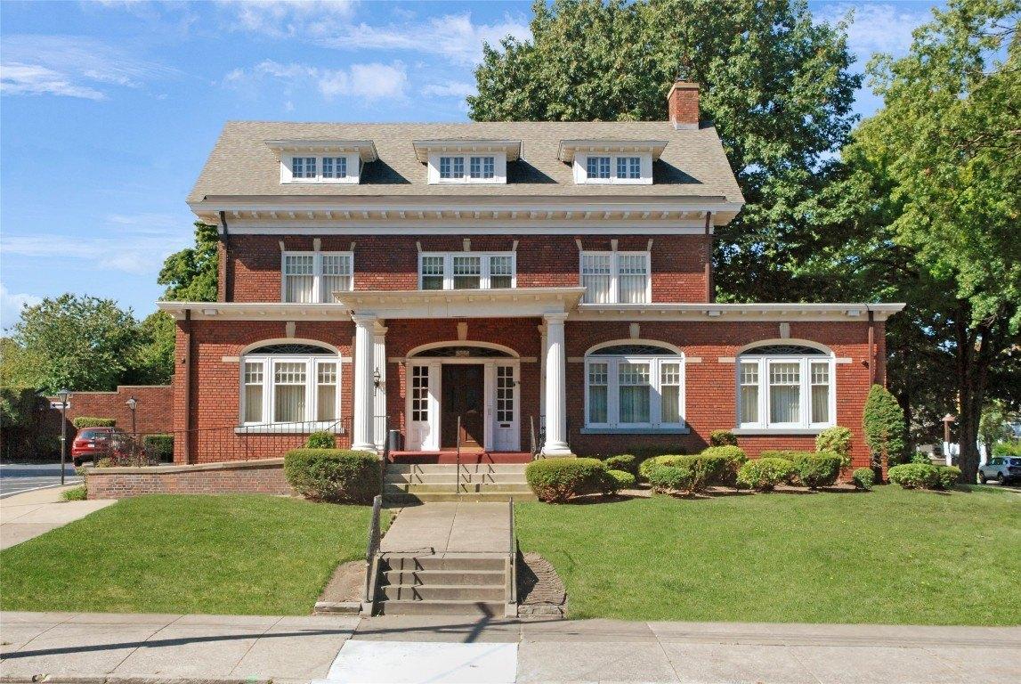 Property Image for 2104 MYRTLE Street