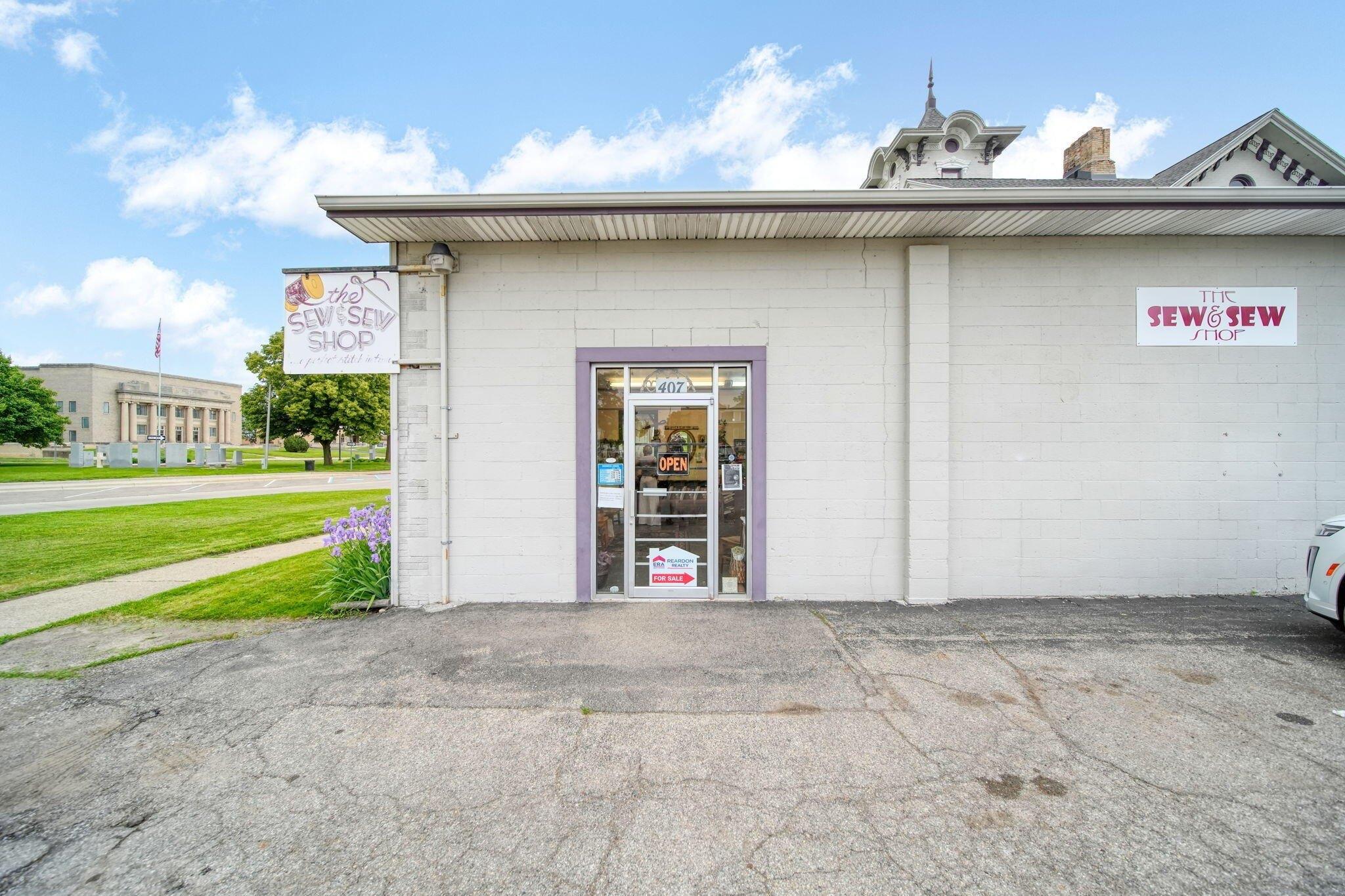 Property Image for 407 W Michigan Avenue
