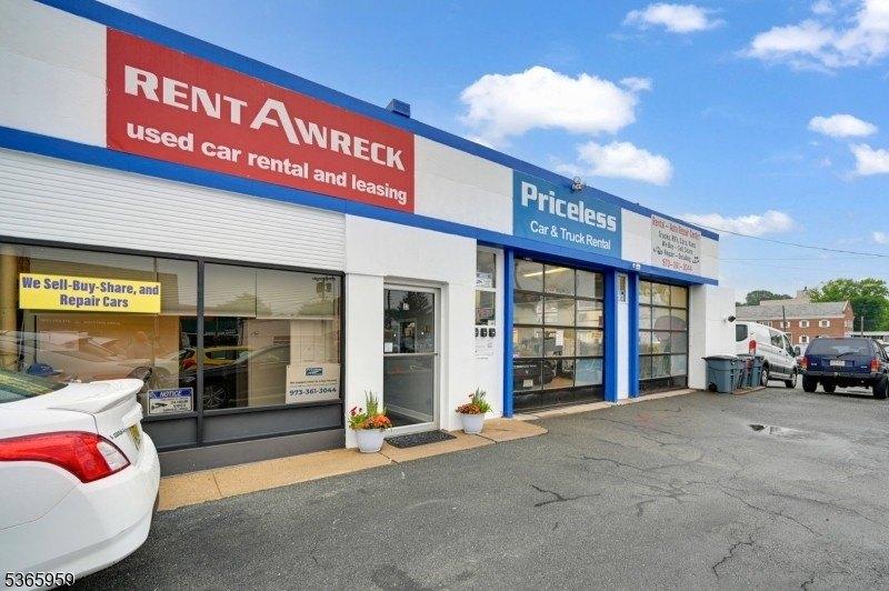 Property Image for 33 N Morris St