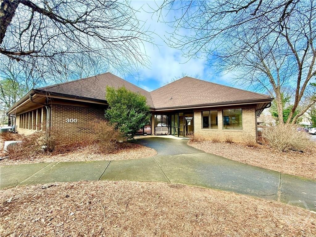 Property Image for 700 Sunset Drive 301