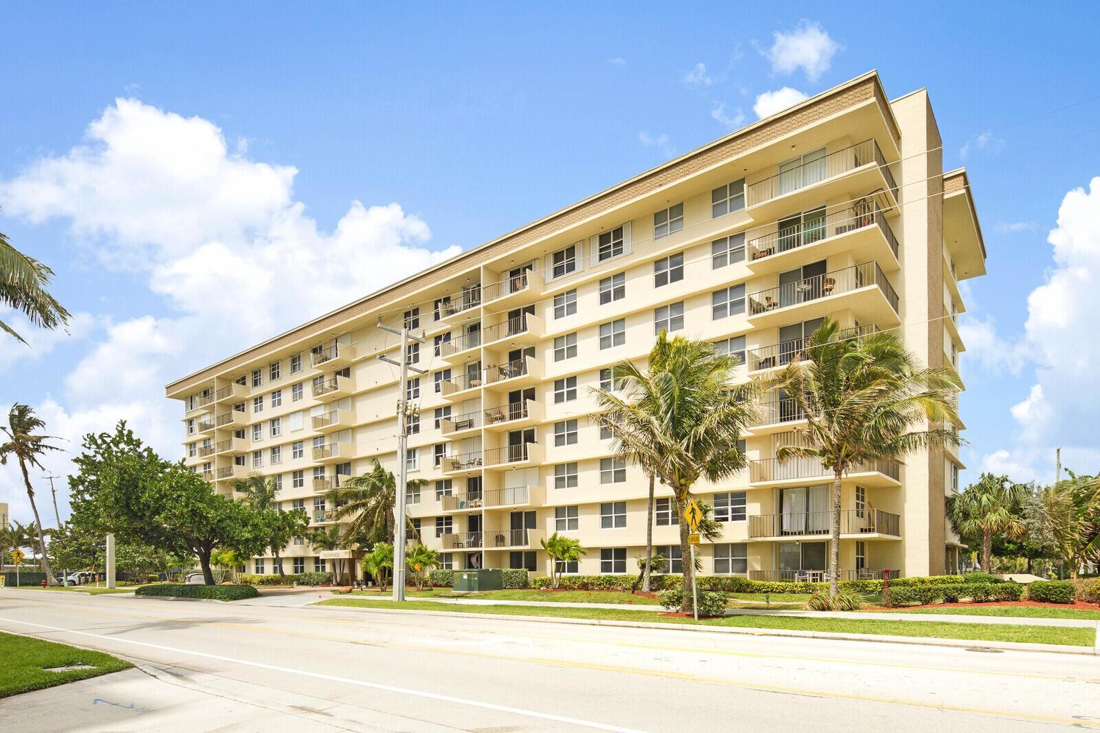 Property Image for 1009 N Ocean Boulevard 709