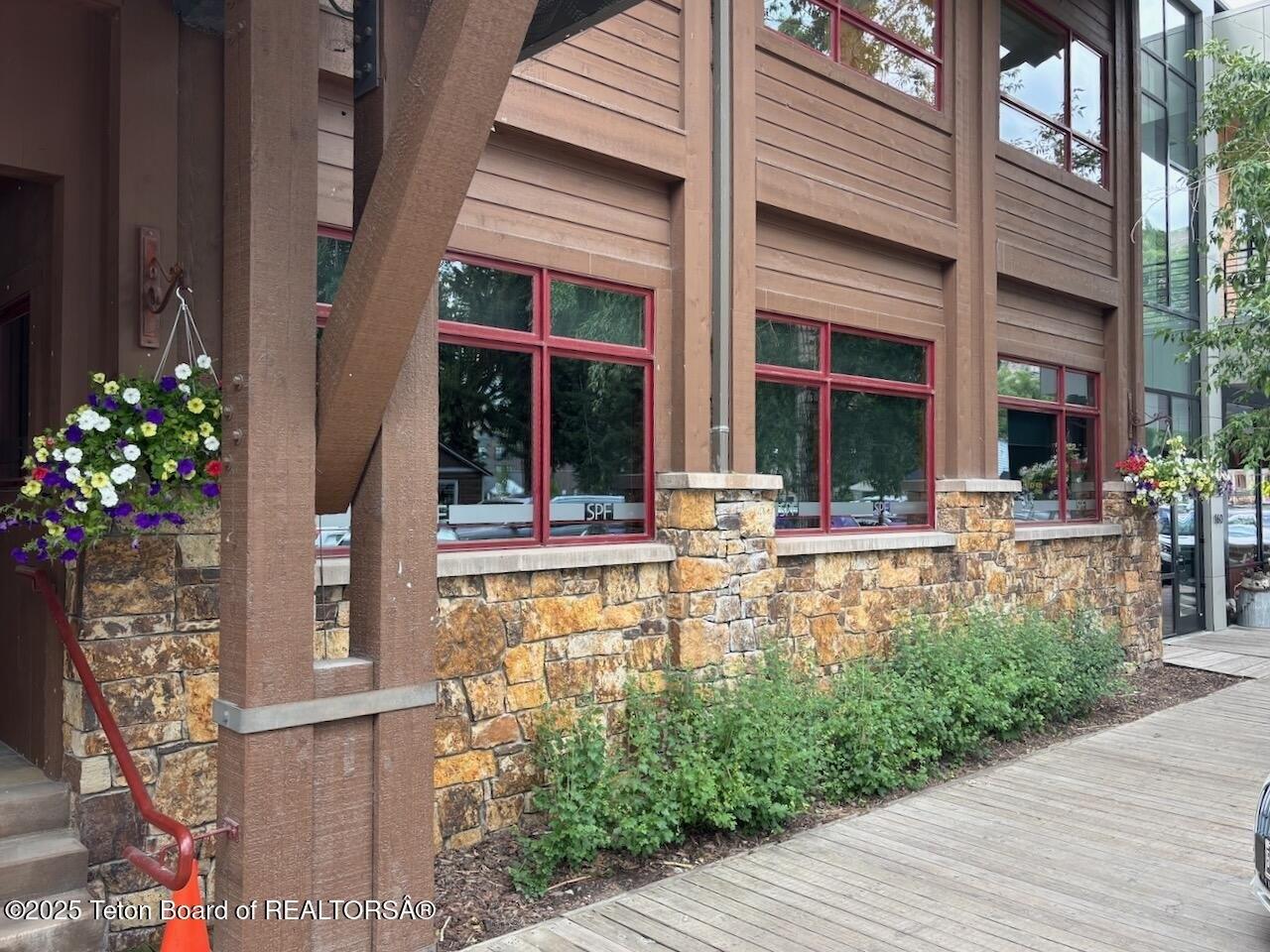 Property Image for 170 E Broadway 100a
