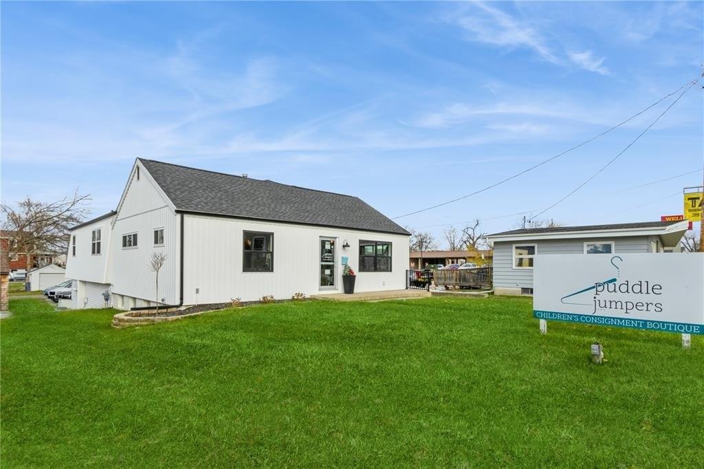 Property Image for 260 7th Avenue