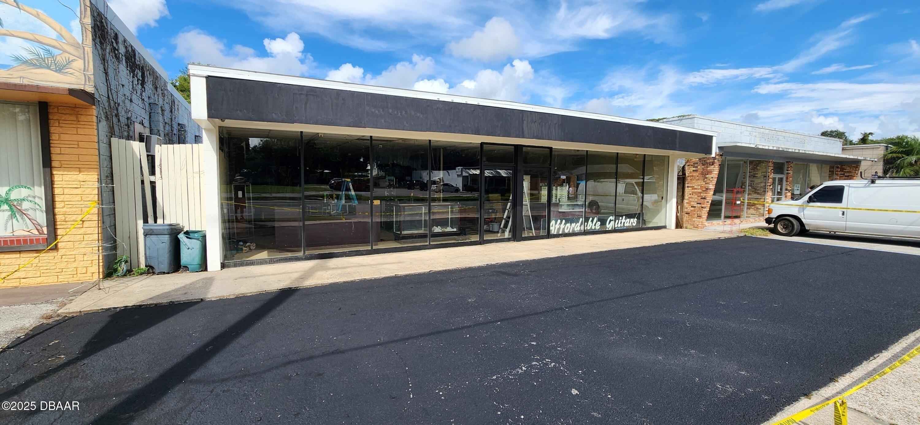 Property Image for 111 N Summit Street