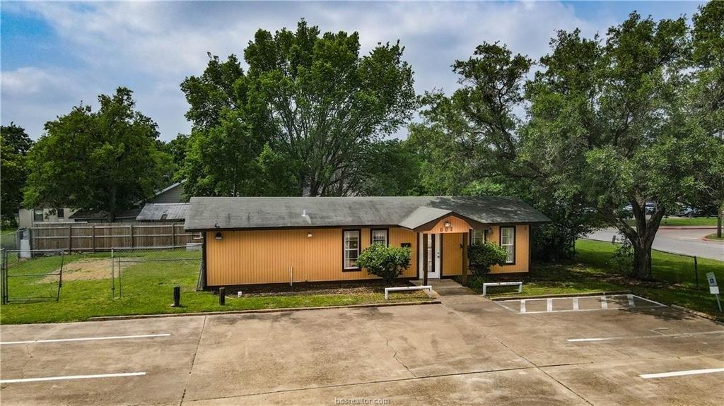Property Image for 607 West Martin Luther King Jr Street