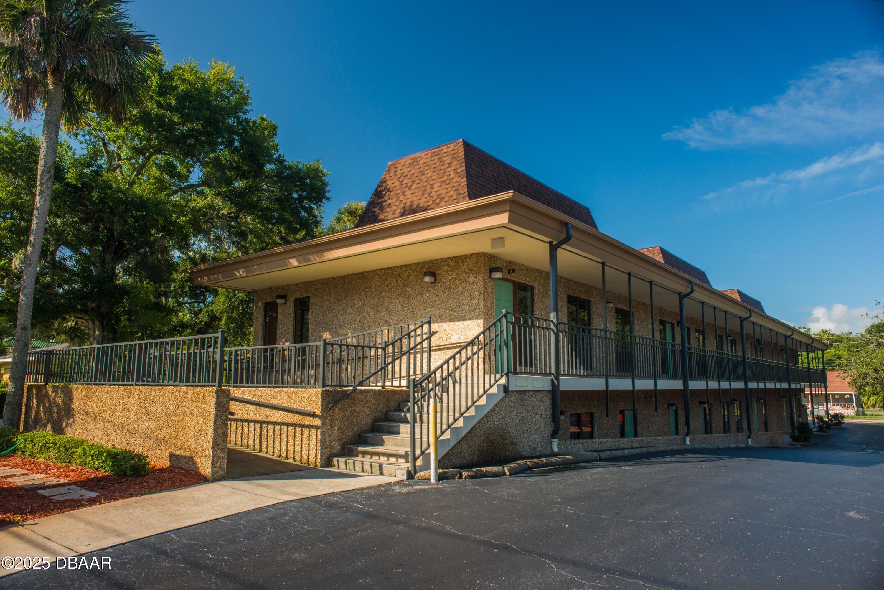 Property Image for 624 S Ridgewood Avenue d