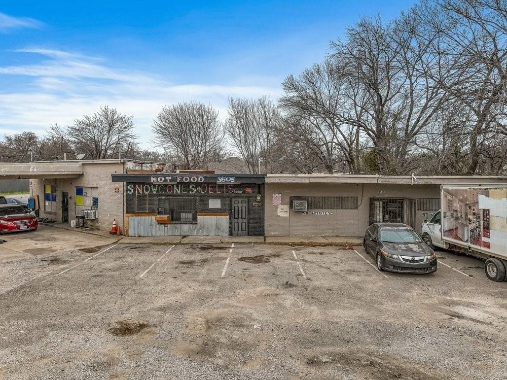 Property Image for 3501 E Illinois