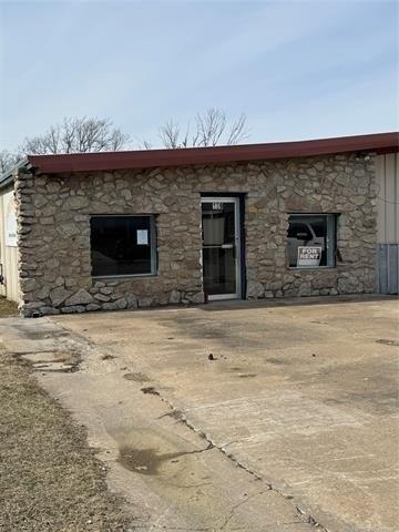 Property Image for 139 SE Cholwell Avenue