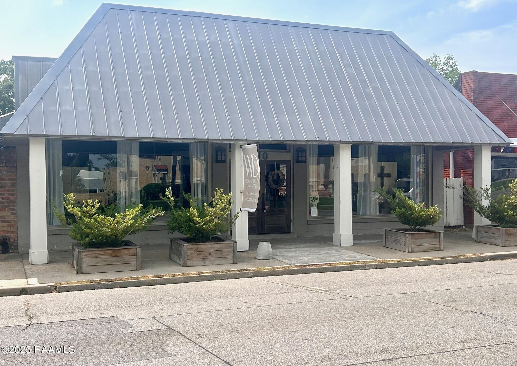 Property Image for 410 S Adams Avenue