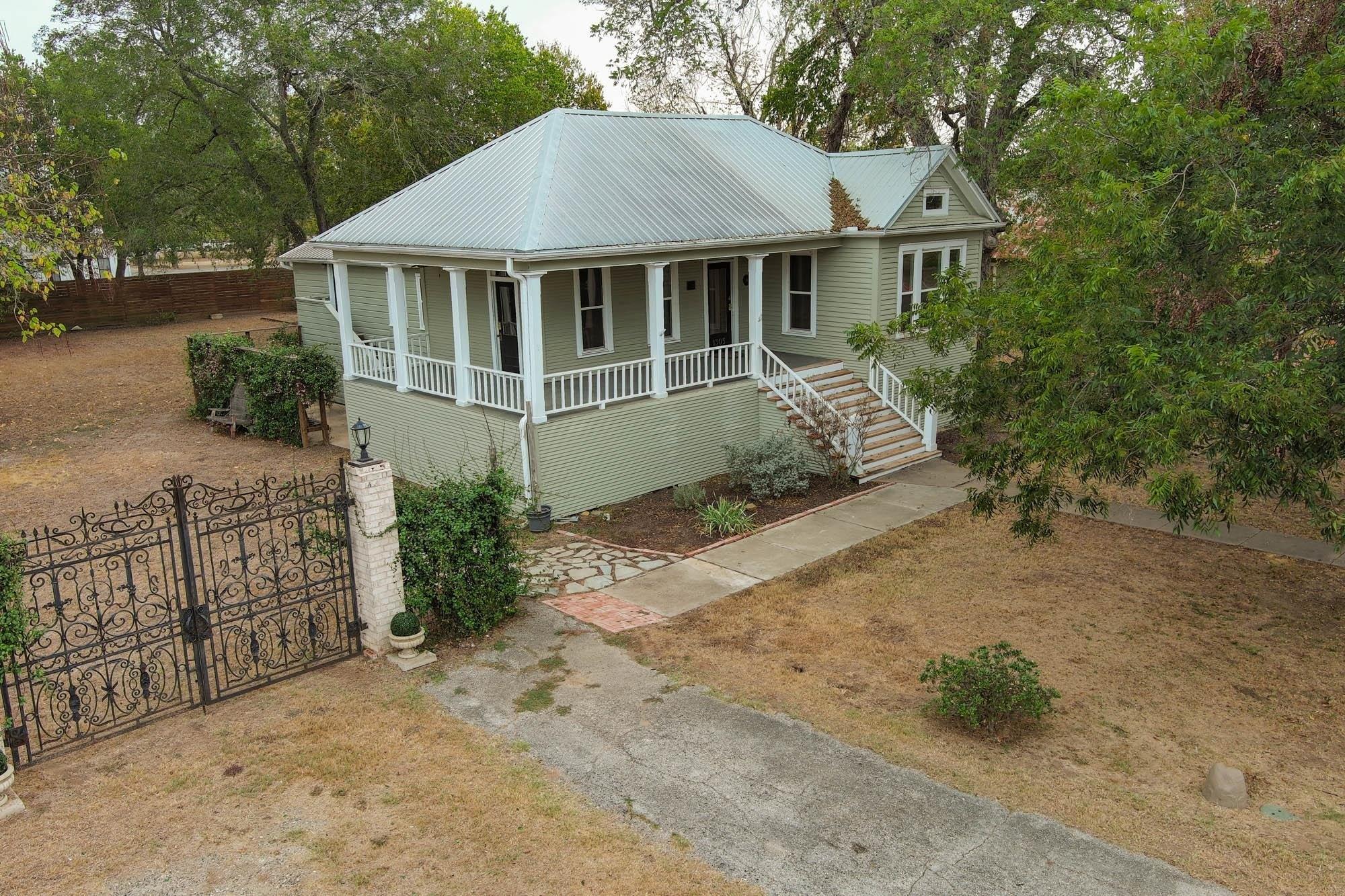 Property Image for 1305 Pine ST