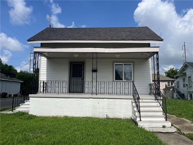 Property Image for 2200 FRANKLIN Avenue