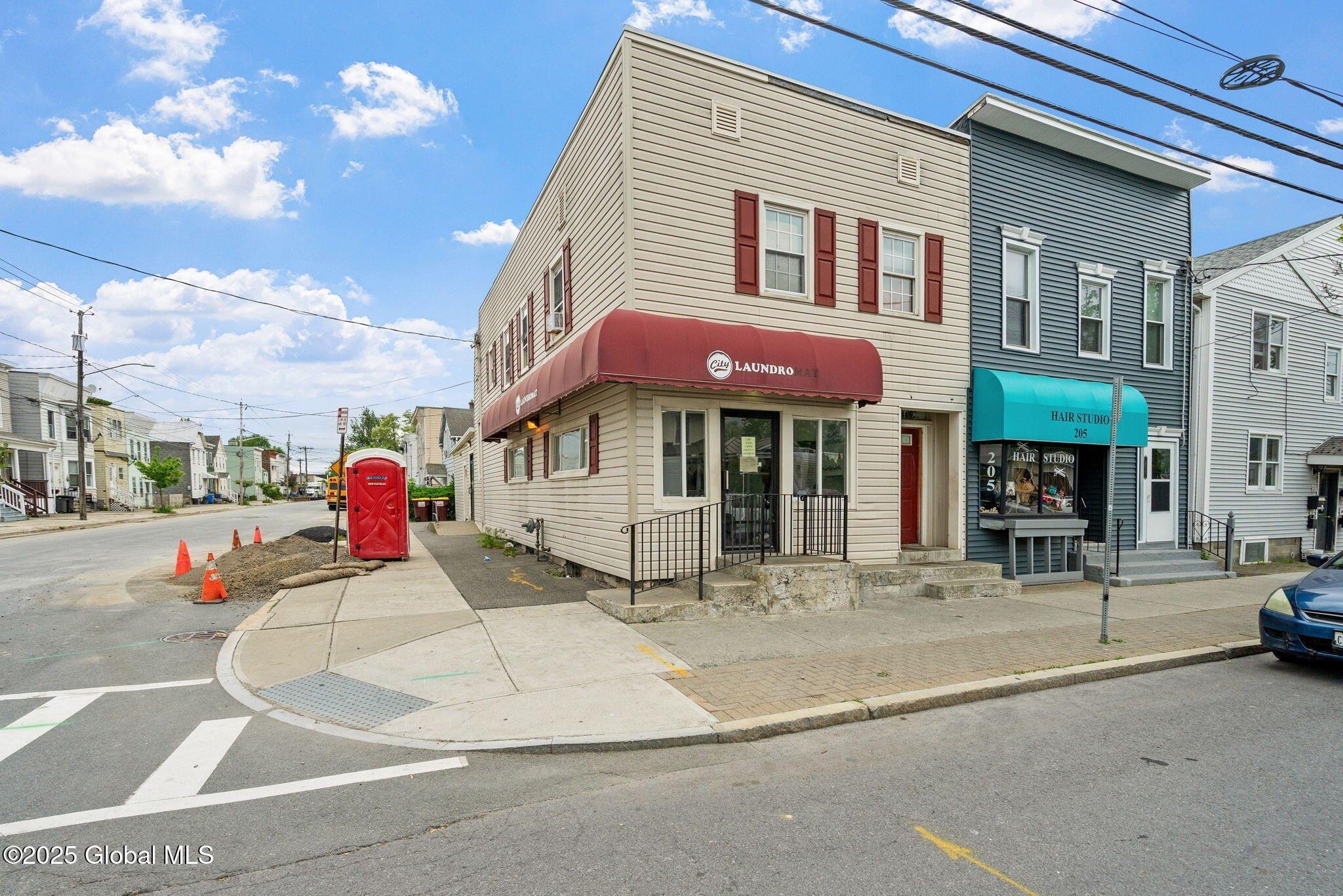 Property Image for 207 N Allen Street