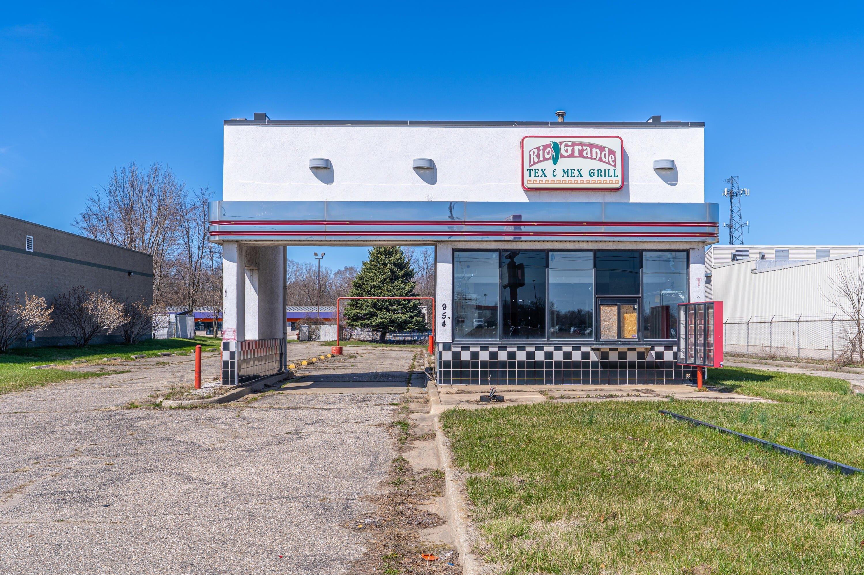 Property Image for 954 W Sherman Boulevard