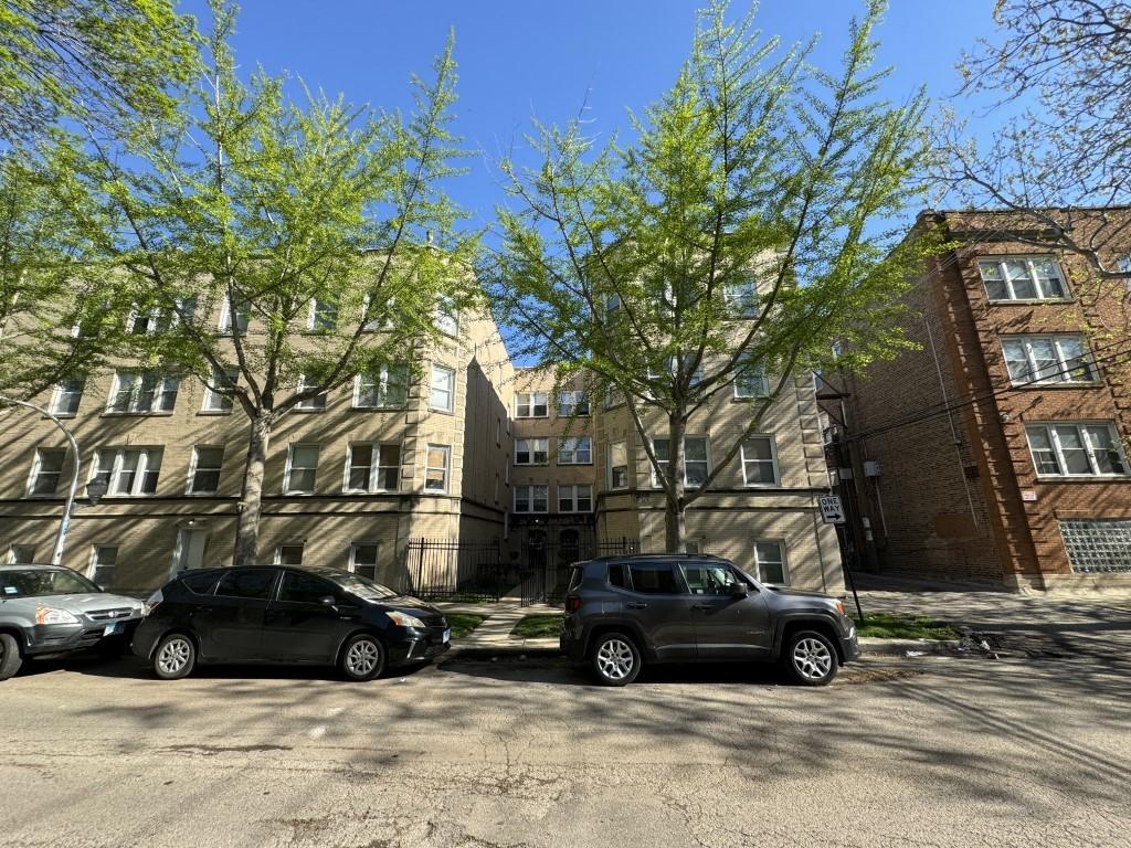 Property Image for 2314 W Rosemont Avenue 2