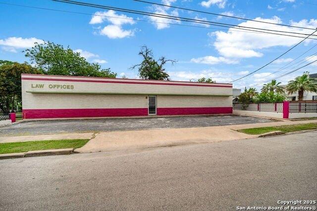Property Image for 201 W Poplar