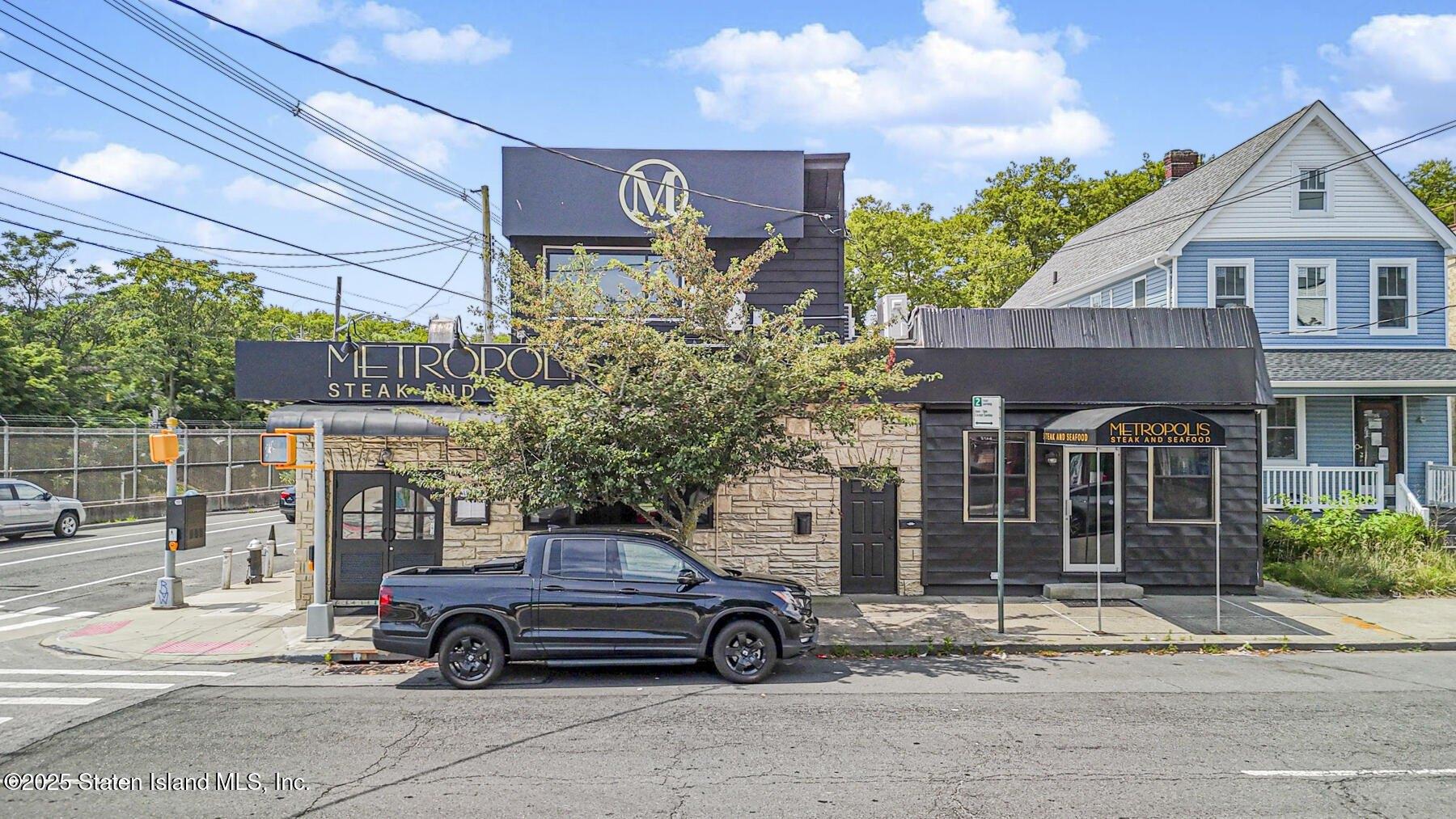 Property Image for 100 Lincoln Avenue