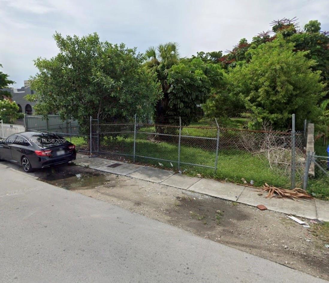 Property Image for 1744 Nw 15 St