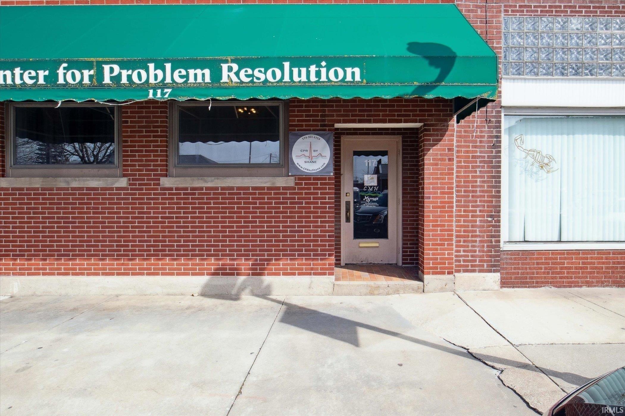 Property Image for 117 W Washington Street