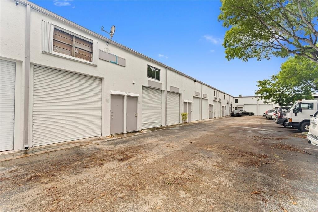Property Image for 1771 Blount Road 208