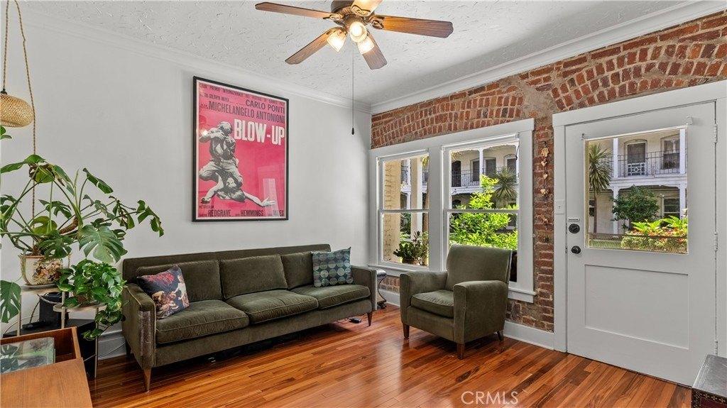 Property Image for 4125 S Figueroa Street 108