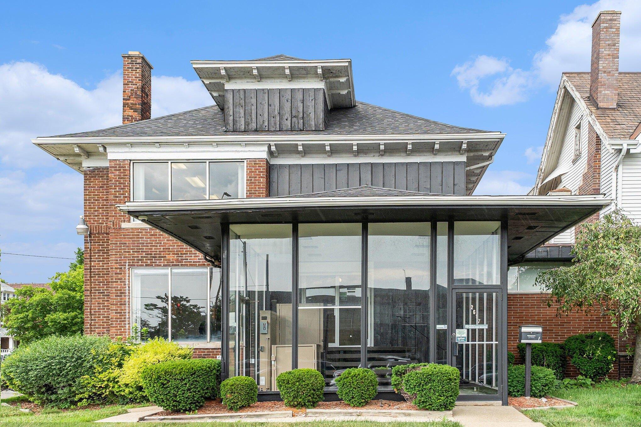 Property Image for 2617 West Grand Blvd