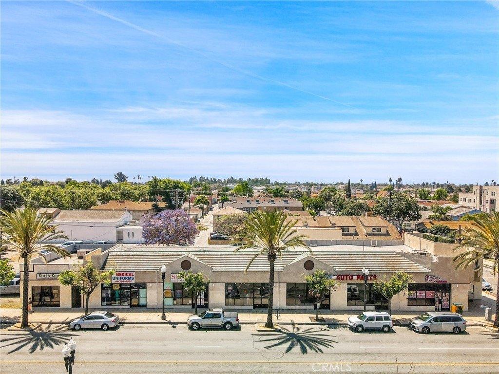 Property Image for 413 W Whittier Boulevard