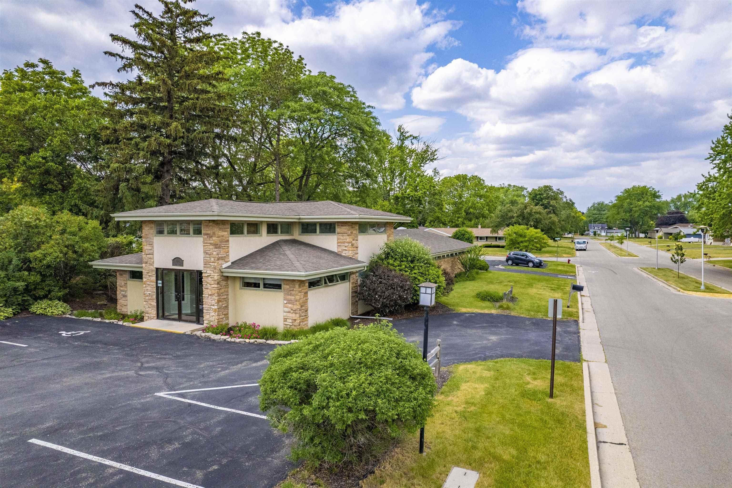 Property Image for 718 Park Avenue