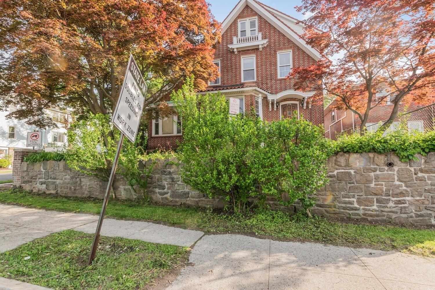Property Image for 606 Yonkers Avenue