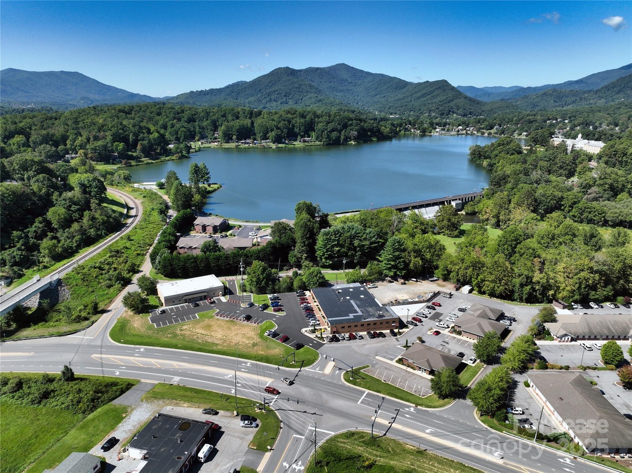 Property Image for 13 Haywood Office Park