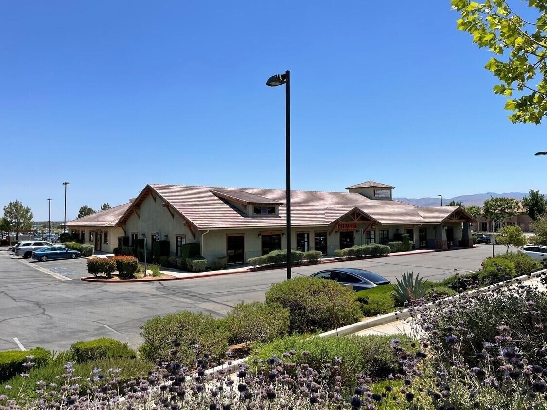 Property Image for 853 Auto Center Drive