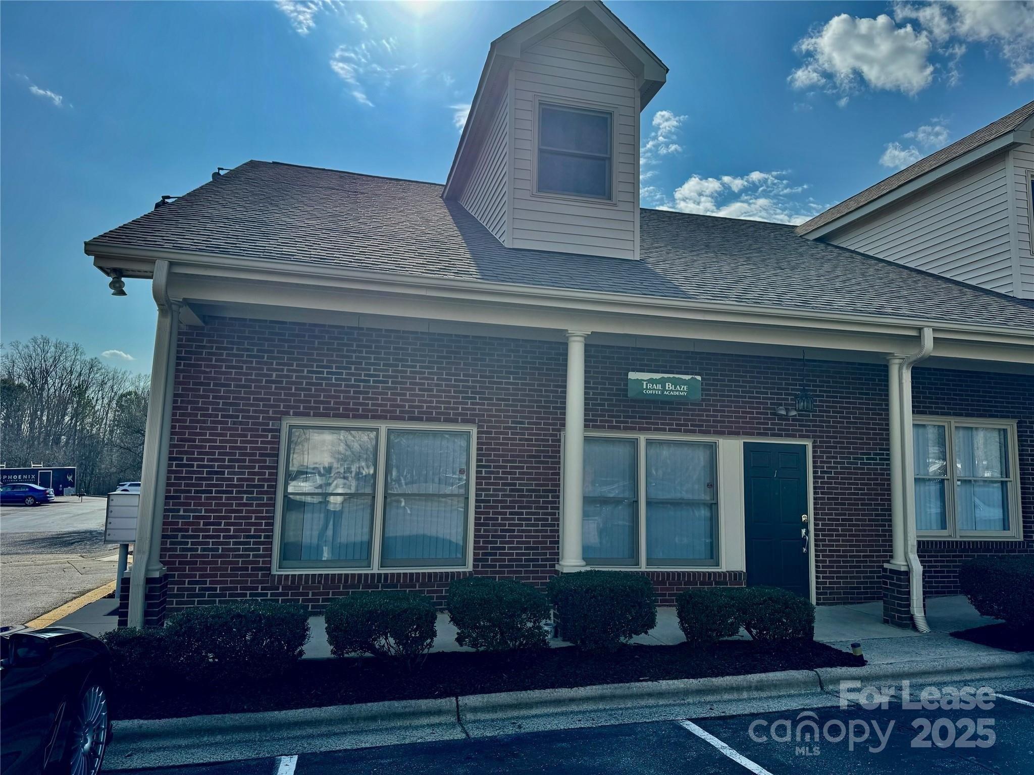 Property Image for 20460 Chartwell Center Drive