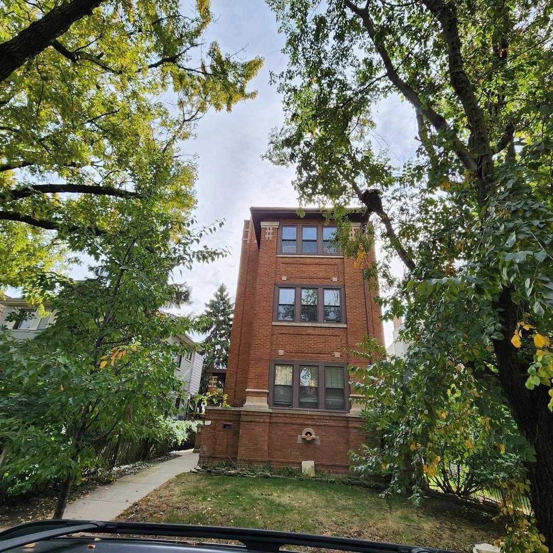 Property Image for 1251 W Columbia Avenue