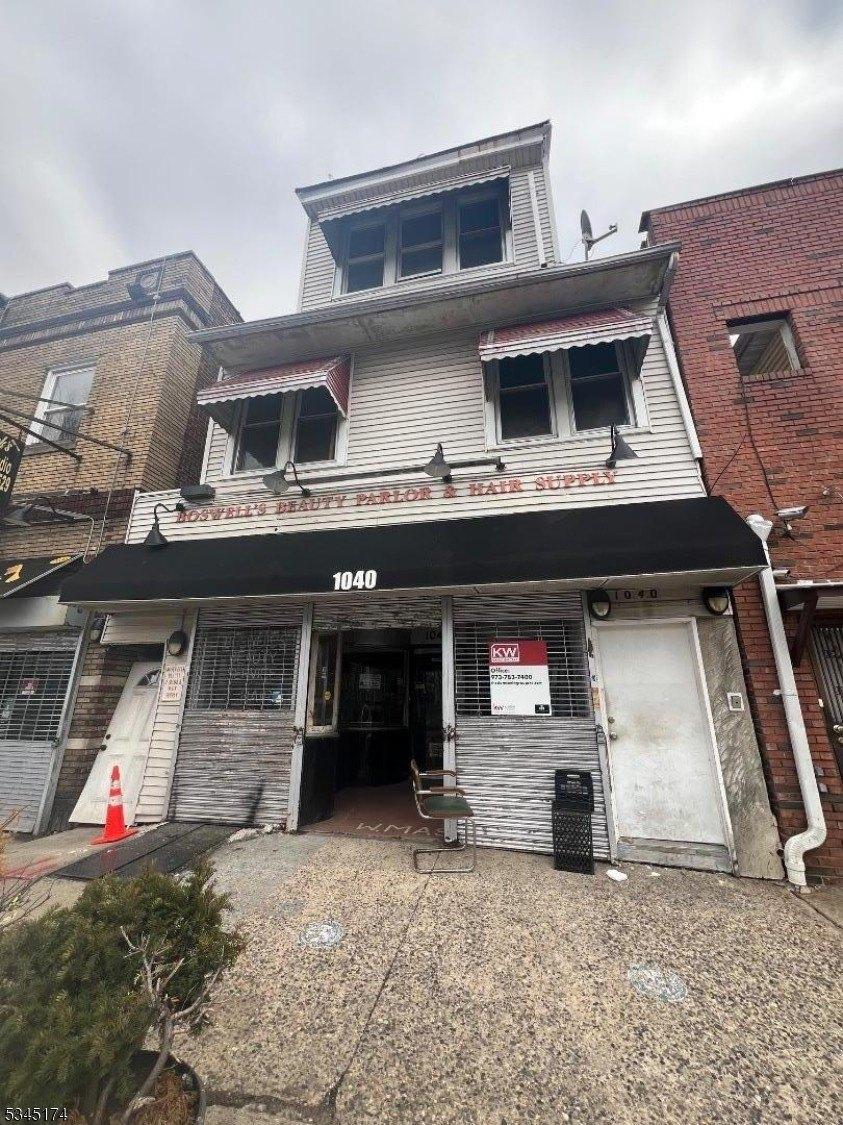 Property Image for 1040 Bergen St