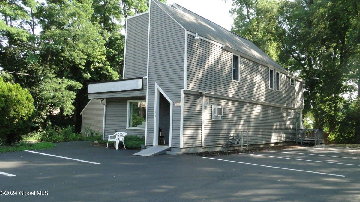 Property Image for 1851 Chrisler Avenue