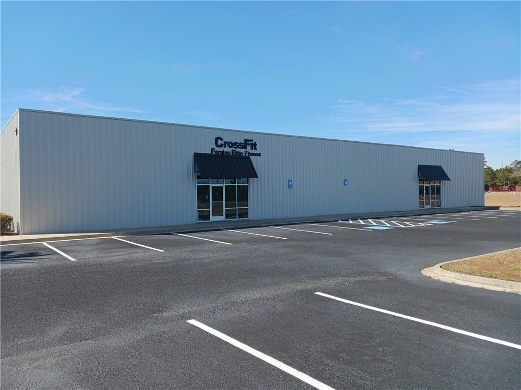 Property Image for 100 Commerce Center Drive 102