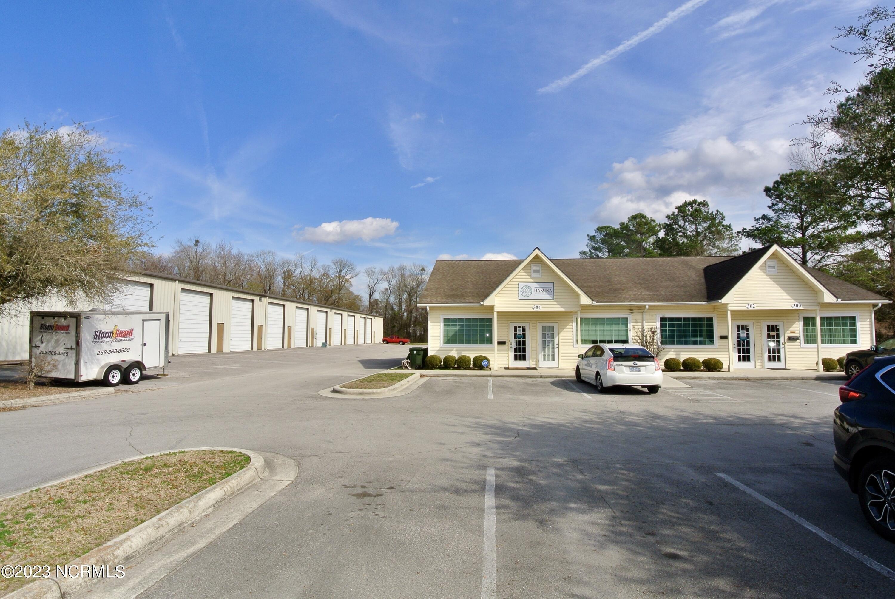 Property Image for 306 Jimmies Creek Drive